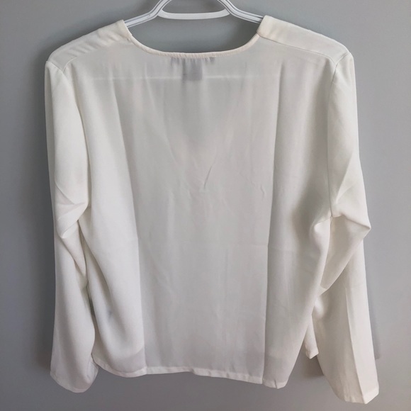 Chiffon Blouse/Work Top with Rose Gold Pearl Bar - Picture 3 of 3